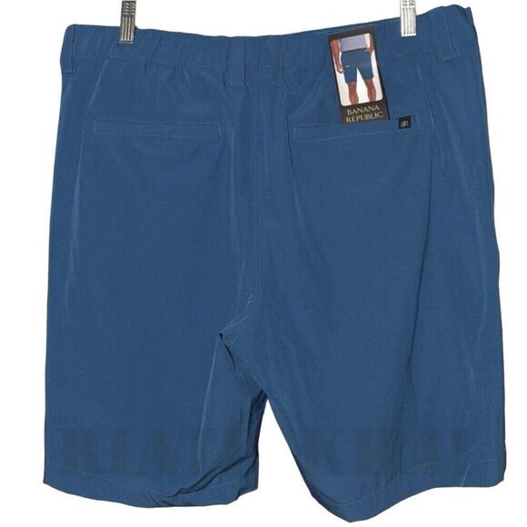 BANANA REPUBLIC Shorts Mens 40 Blue Comfort Waist Stretch Wicking Flat Front NWT - Picture 8 of 10